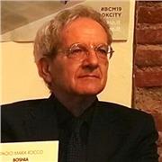 Insegnante con 30 anni di professione nelle scuole pubbliche offre lezioni anche a domicilio